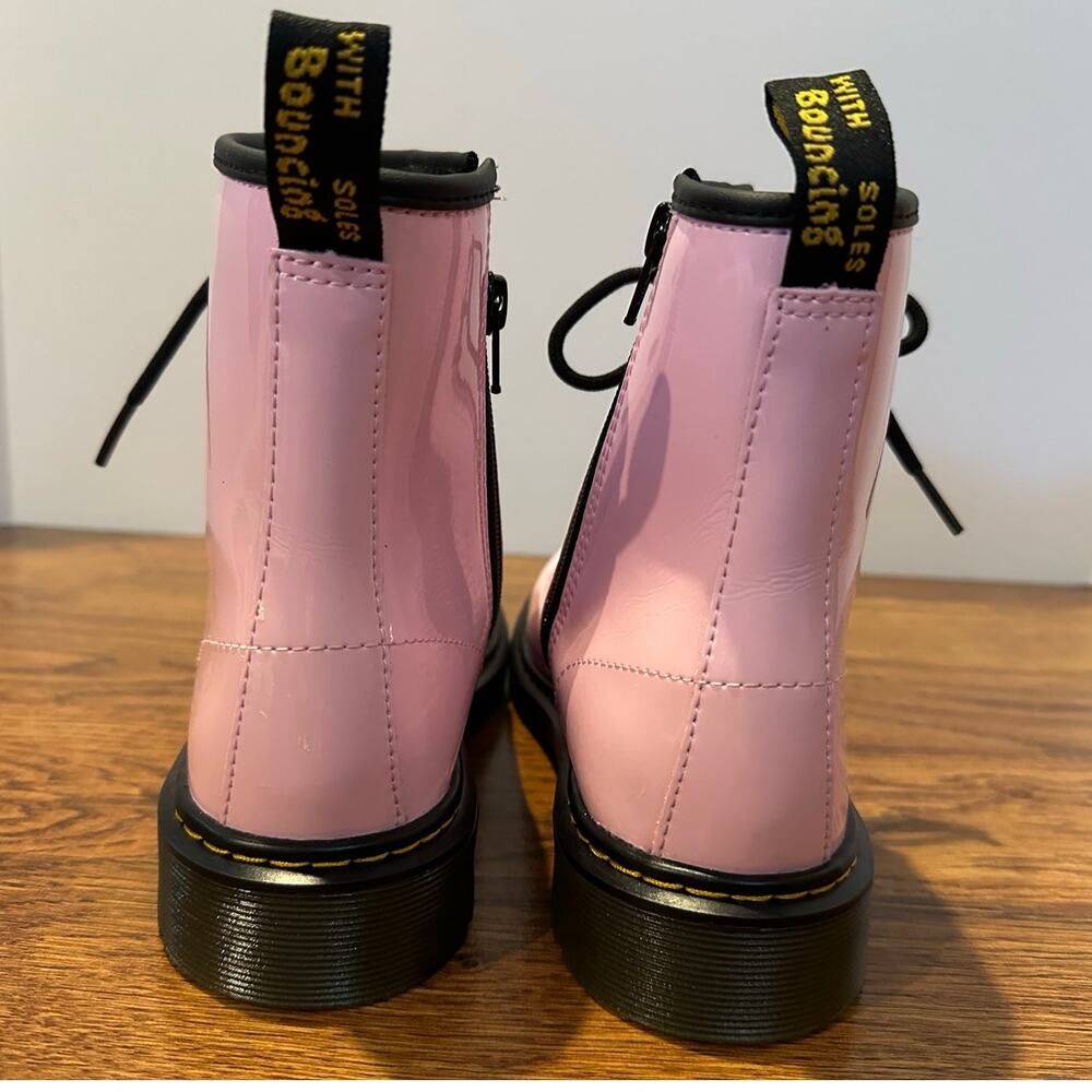 Dr. Martens 1460 Women’s Pink Patent Combat Boots Size 6 Side Zip Glossy Lace Up - Picture 4 of 8